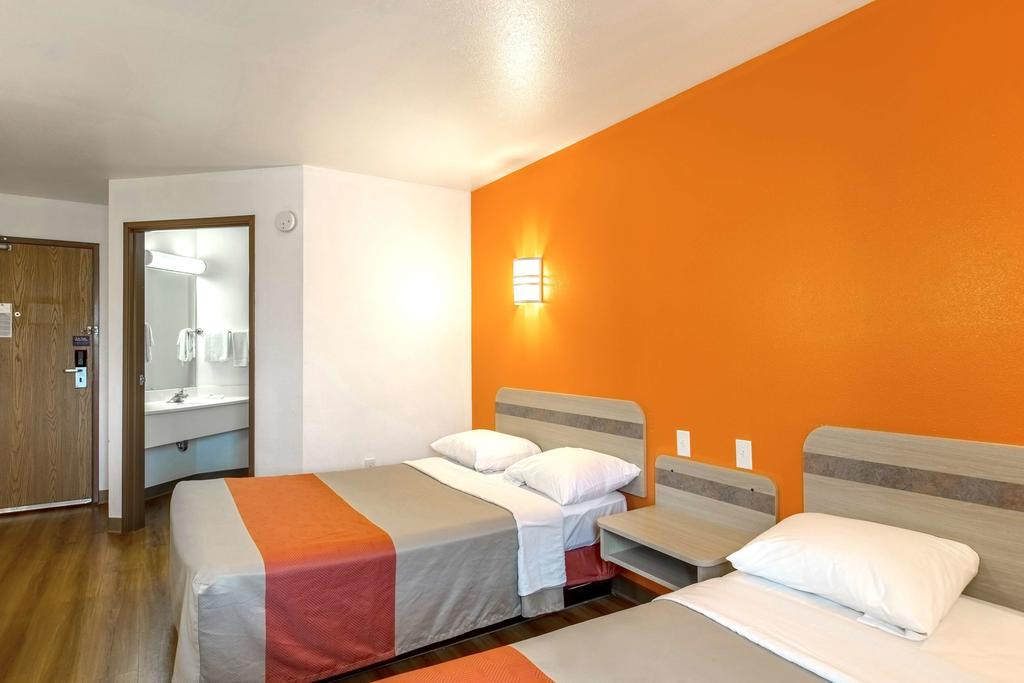 Motel 6-Baraboo, Wi - Lake Delton-Wisconsin Dells Екстериор снимка
