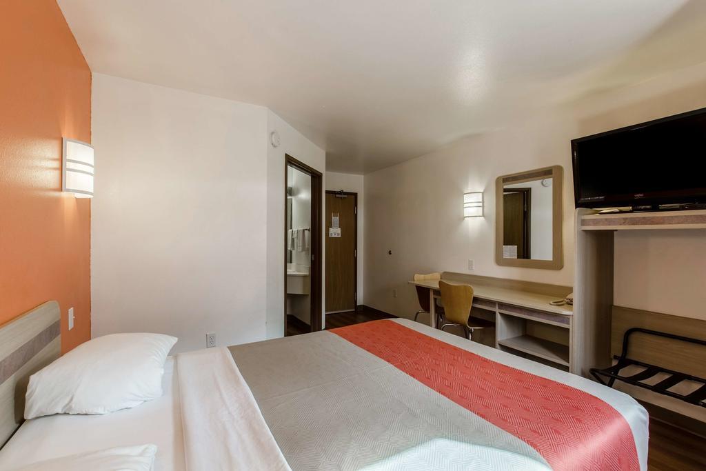 Motel 6-Baraboo, Wi - Lake Delton-Wisconsin Dells Екстериор снимка