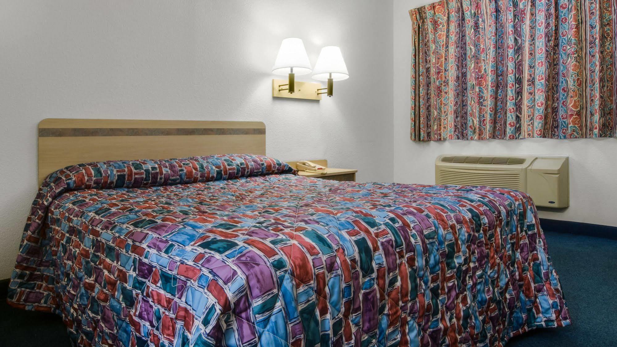 Motel 6-Baraboo, Wi - Lake Delton-Wisconsin Dells Екстериор снимка